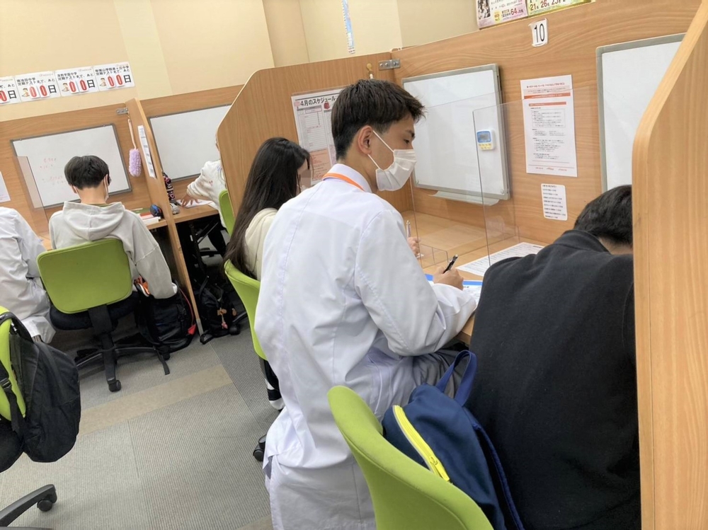 _�ʐ헪�w����a�򒆉��w�O�����̉摜